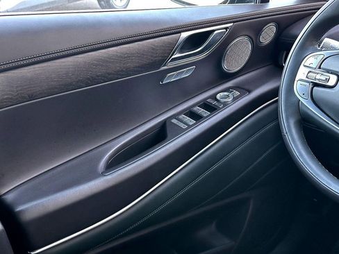 Used 2023 Genesis GV80 3.5T w/ Prestige Package image 29