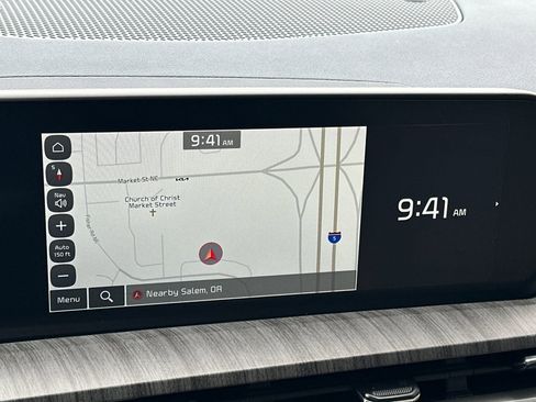 Used 2023 Kia Telluride EX w/ EX Captain's Chair Package FWD image 18