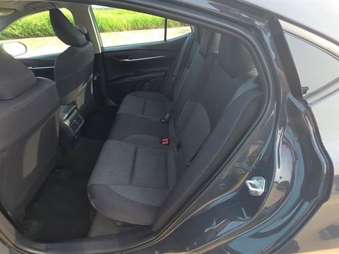 Used 2025 Toyota Camry LE FWD image 20