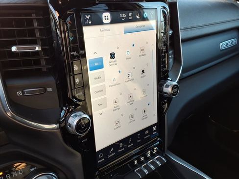 Used 2024 RAM 1500 Laramie image 27