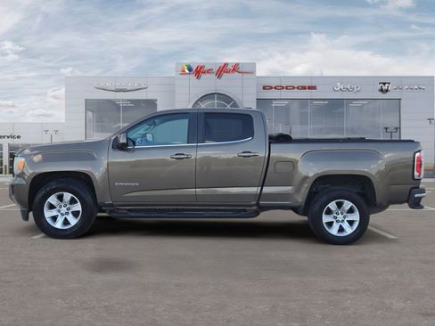 Used 2016 GMC Canyon SLE image 2