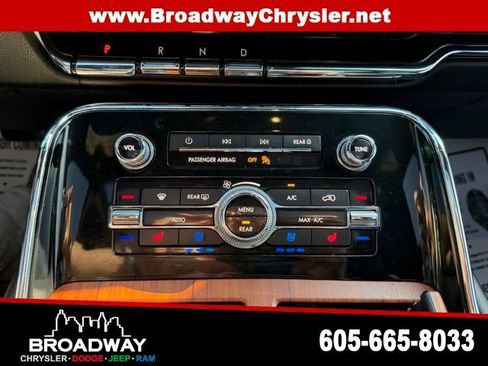 Used 2019 Lincoln Navigator Reserve w/ Cargo Package image 21