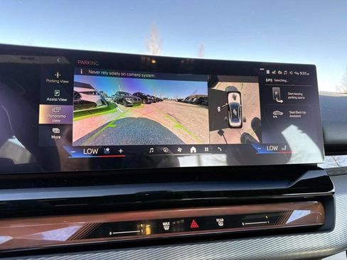 New 2026 BMW 540i xDrive w/ M Sport Package image 24