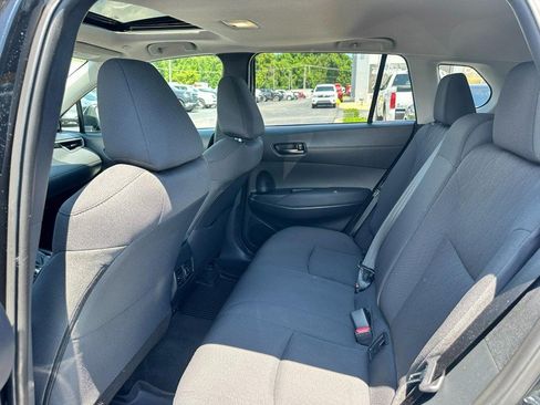 Certified 2023 Toyota Corolla Cross LE w/ Moonroof Package AWD/4WD image 10