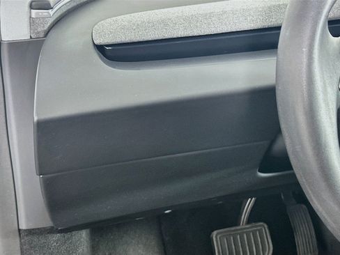Used 2024 Tesla Model 3 Long Range RWD image 16