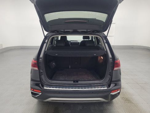 Used 2022 Volkswagen Taos SEL w/ Panoramic Sunroof Package FWD image 29