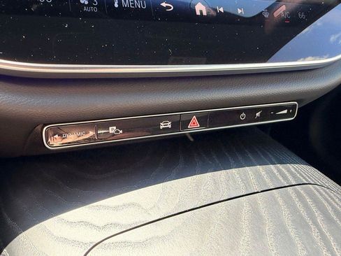 Used 2024 Mercedes-Benz E 350 4MATIC Sedan image 28