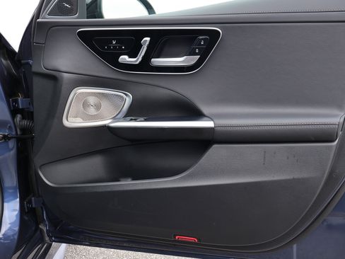 Certified 2024 Mercedes-Benz C 300 Sedan w/ AMG Line w/ Night Package image 26