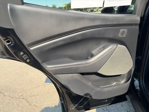 Used 2025 Ford Mustang Mach-E Premium AWD/4WD image 28