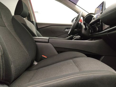 Used 2023 Nissan Rogue SV FWD image 21