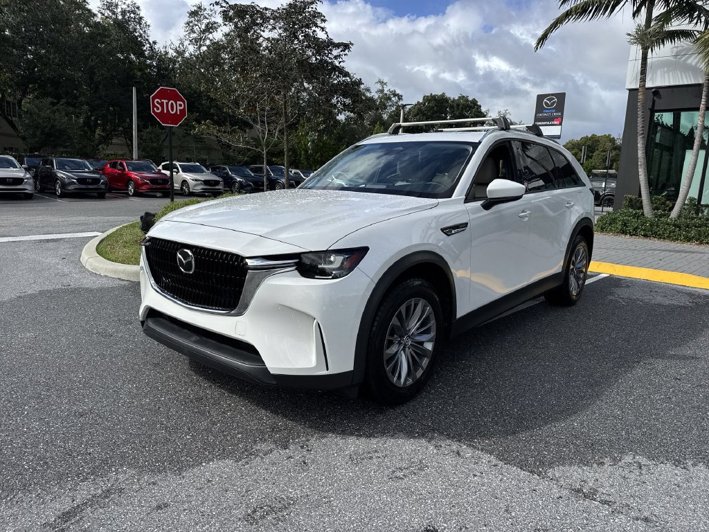 Used 2024 MAZDA CX-90 Plug-In Hybrid w/ Preferred AWD/4WD image 9