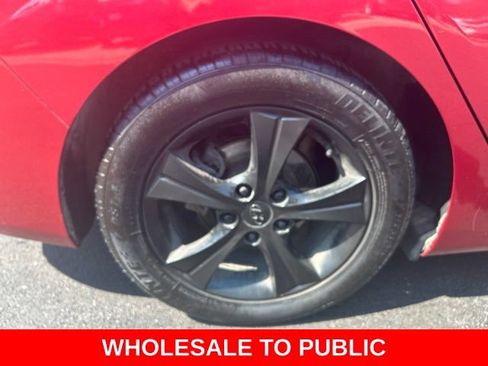 Used 2016 Hyundai Elantra Value Edition FWD image 32