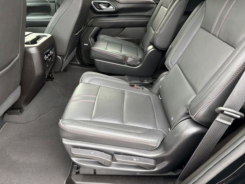 Used 2021 Chevrolet Tahoe RST w/ Luxury Package image 23