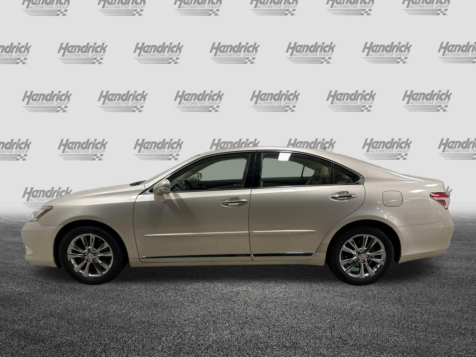 Used 2011 Lexus ES 350 FWD image 7