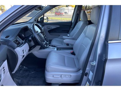 Certified 2022 Honda Pilot Special Edition image 10