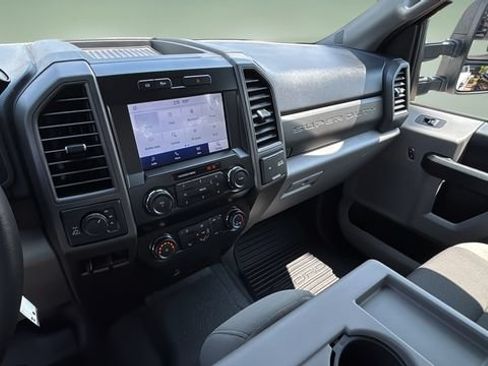 Used 2020 Ford F250 XL w/ Power Equipment Group AWD/4WD image 26