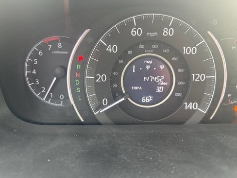 Used 2016 Honda CR-V SE image 31