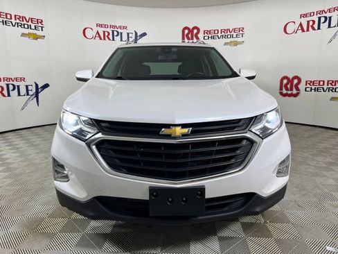 Used 2021 Chevrolet Equinox LT FWD image 2