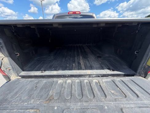 Used 2019 Toyota Tundra SR5 AWD/4WD image 46