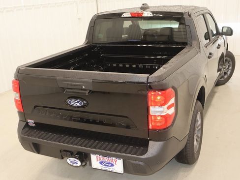New 2025 Ford Maverick XLT w/ 4K Tow Package image 30