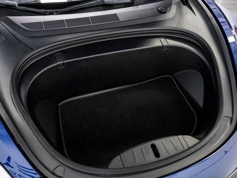 Used 2018 Tesla Model 3 Long Range image 46