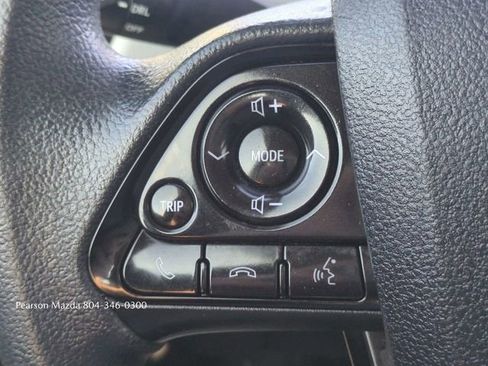 Used 2022 Toyota Prius LE image 24