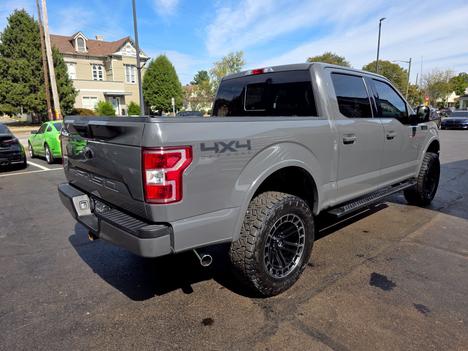 Used 2020 Ford F150 XLT w/ Equipment Group 302A Luxury AWD/4WD image 16