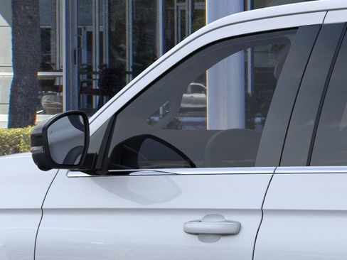 New 2026 Ford Expedition Active image 20