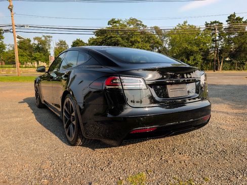 Used 2023 Tesla Model S Standard Range AWD/4WD image 8