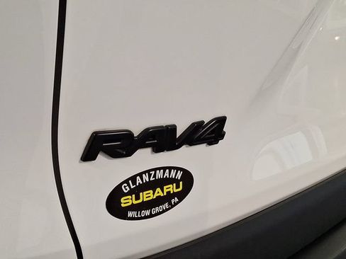 Used 2023 Toyota RAV4 AWD Hybrid image 29