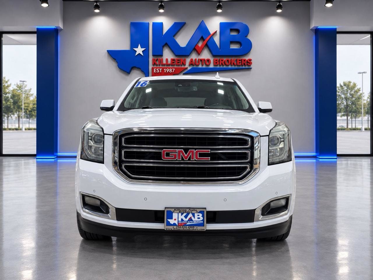 Used 2016 GMC Yukon XL SLT w/ Open Road Package RWD image 8