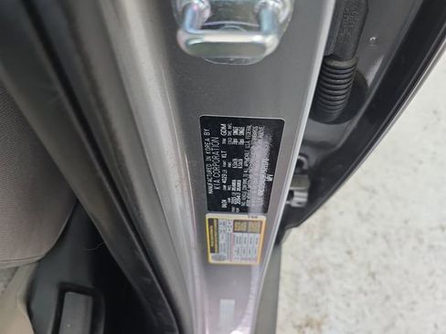 Certified 2024 Kia Soul LX FWD image 14