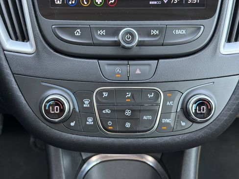 Used 2024 Chevrolet Malibu LT FWD image 18