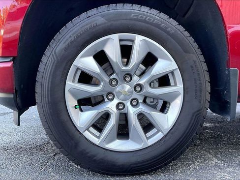 Used 2021 Chevrolet Silverado 1500 Custom image 31
