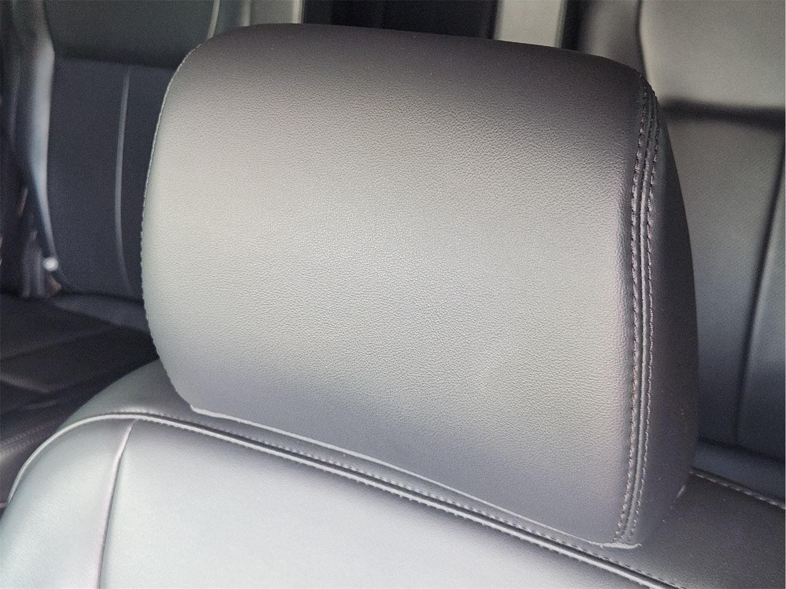 Used 2023 Ford Expedition XLT RWD image 15