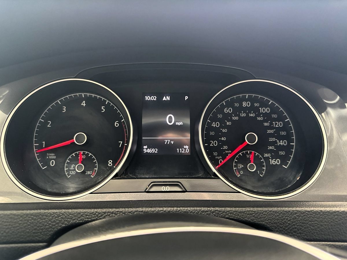 Used 2017 Volkswagen Golf Alltrack SE AWD/4WD image 32