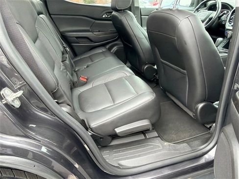 Used 2017 GMC Acadia SLT image 15