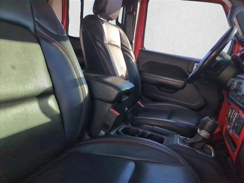 Used 2022 Jeep Gladiator Sport image 22