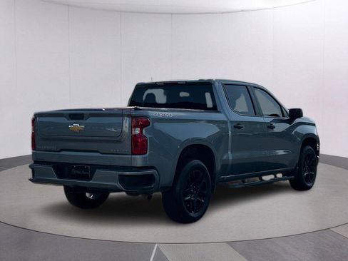 Used 2025 Chevrolet Silverado 1500 Custom w/ LPO, Dark Essentials Package AWD/4WD image 6