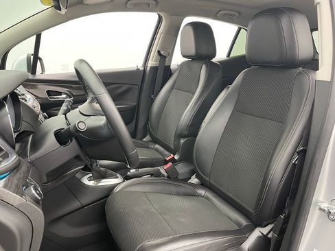 Used 2014 Buick Encore Convenience FWD image 16