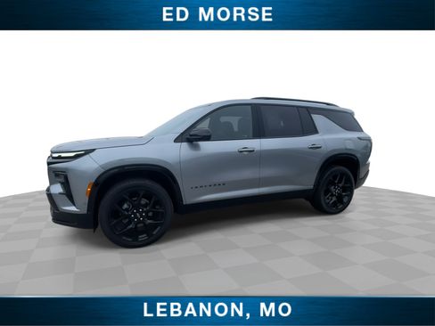 Used 2025 Chevrolet Traverse RS w/ LPO, Floor Liner Package AWD/4WD image 4