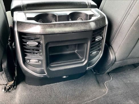 Used 2019 RAM 1500 Big Horn image 32