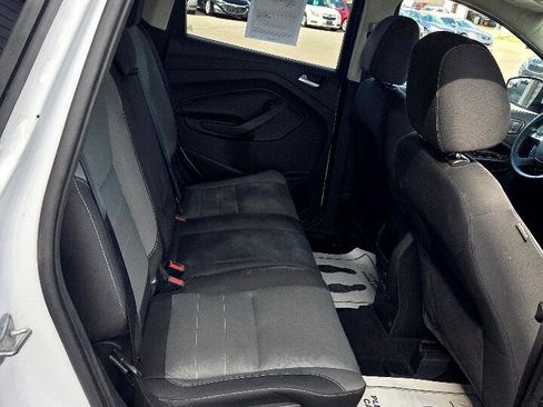 Used 2016 Ford Escape SE image 13