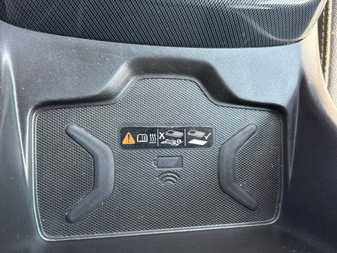 Used 2022 Chevrolet Colorado Z71 image 13