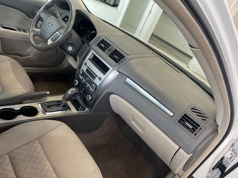 Used 2012 Ford Fusion SEL image 15