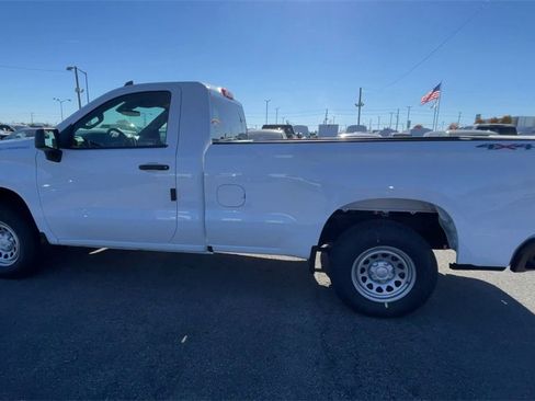 New 2026 Chevrolet Silverado 1500 W/T image 7