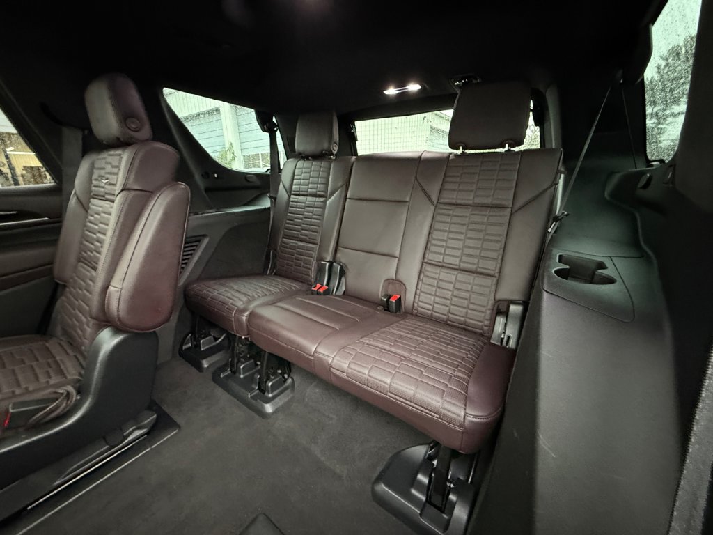 Used 2023 Cadillac Escalade V w/ LPO, ONYX Package AWD/4WD image 26