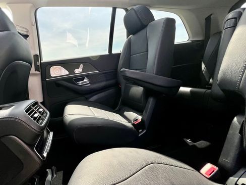 Certified 2026 Mercedes-Benz GLS 450 4MATIC image 35