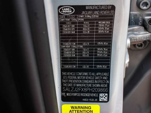 Used 2023 Land Rover Range Rover Evoque S AWD/4WD image 14
