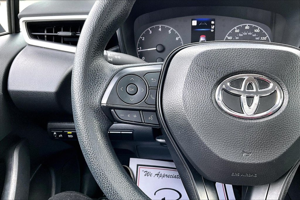 Used 2025 Toyota Corolla LE w/ Convenience Package FWD image 12